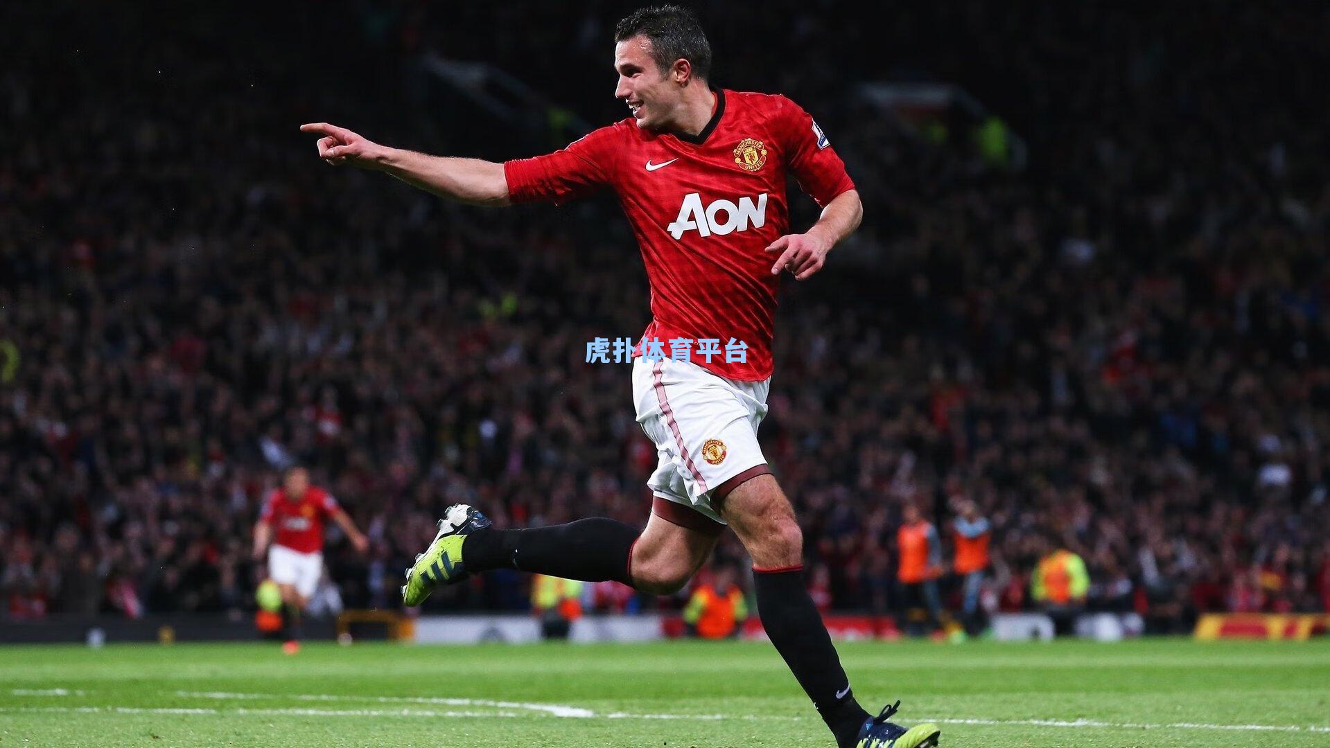 冰雪盛宴外的绿茵传奇，C罗身影无处不在，全球粉丝以创意致敬偶像